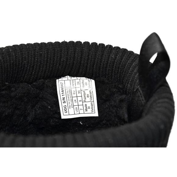 D0 NIB UGG Black Classic Mini Platform Felted Ankle Boot Shoes 1144047 Size US 7 - Picture 8 of 8